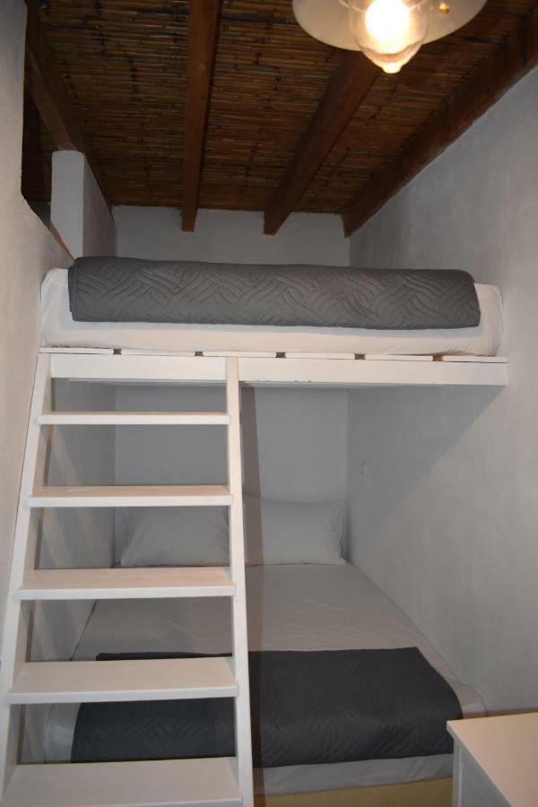 Apartment Arsinoi Serifos Town